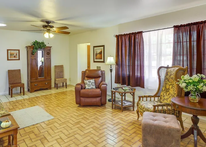 1/2 Mi To Light Rail: Midtown Phx W/ Patio Holiday home *
