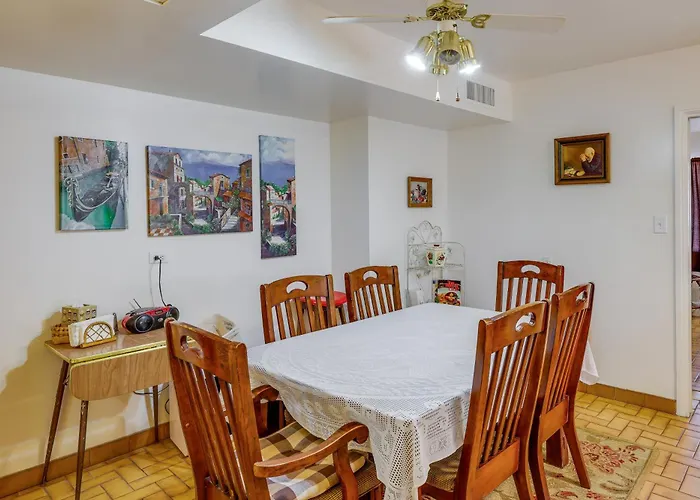 1/2 Mi To Light Rail: Midtown Phx W/ Patio