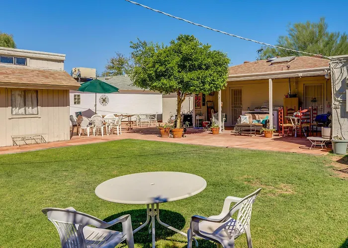 1/2 Mi To Light Rail: Midtown Phx W/ Patio Phoenix